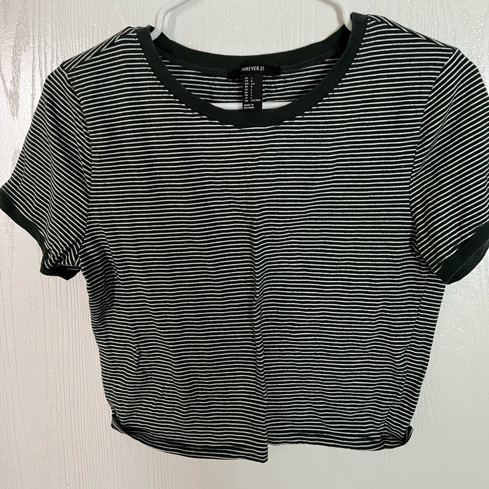 dark green cropped stripped top